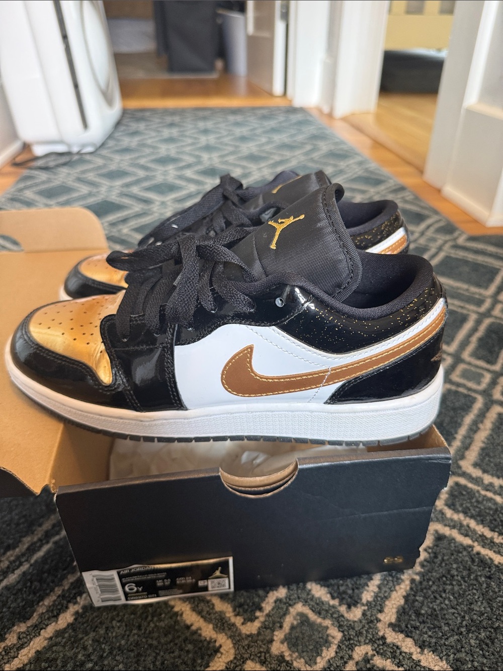 Nike Air Jordan 1 Low SE